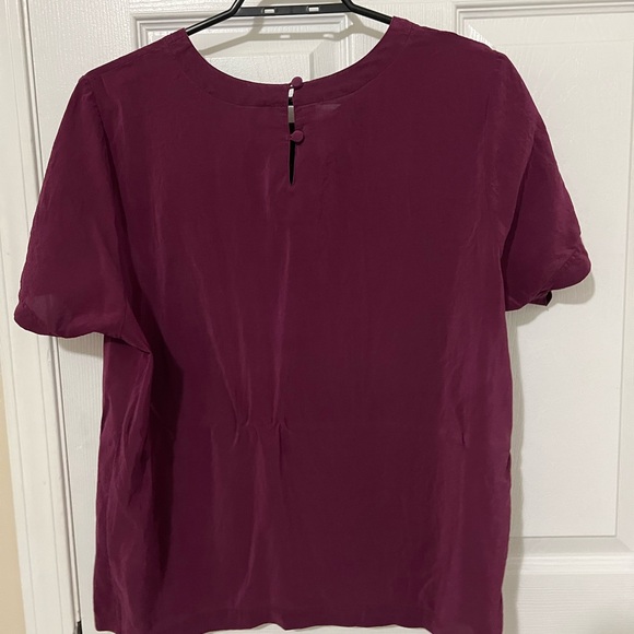M.J. Carroll vintage 100% silk magenta Women's Top size L - Picture 2 of 4